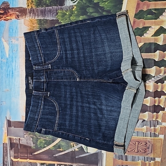 Judy Blue Pull on Shorts Size Small - Picture 1 of 5
